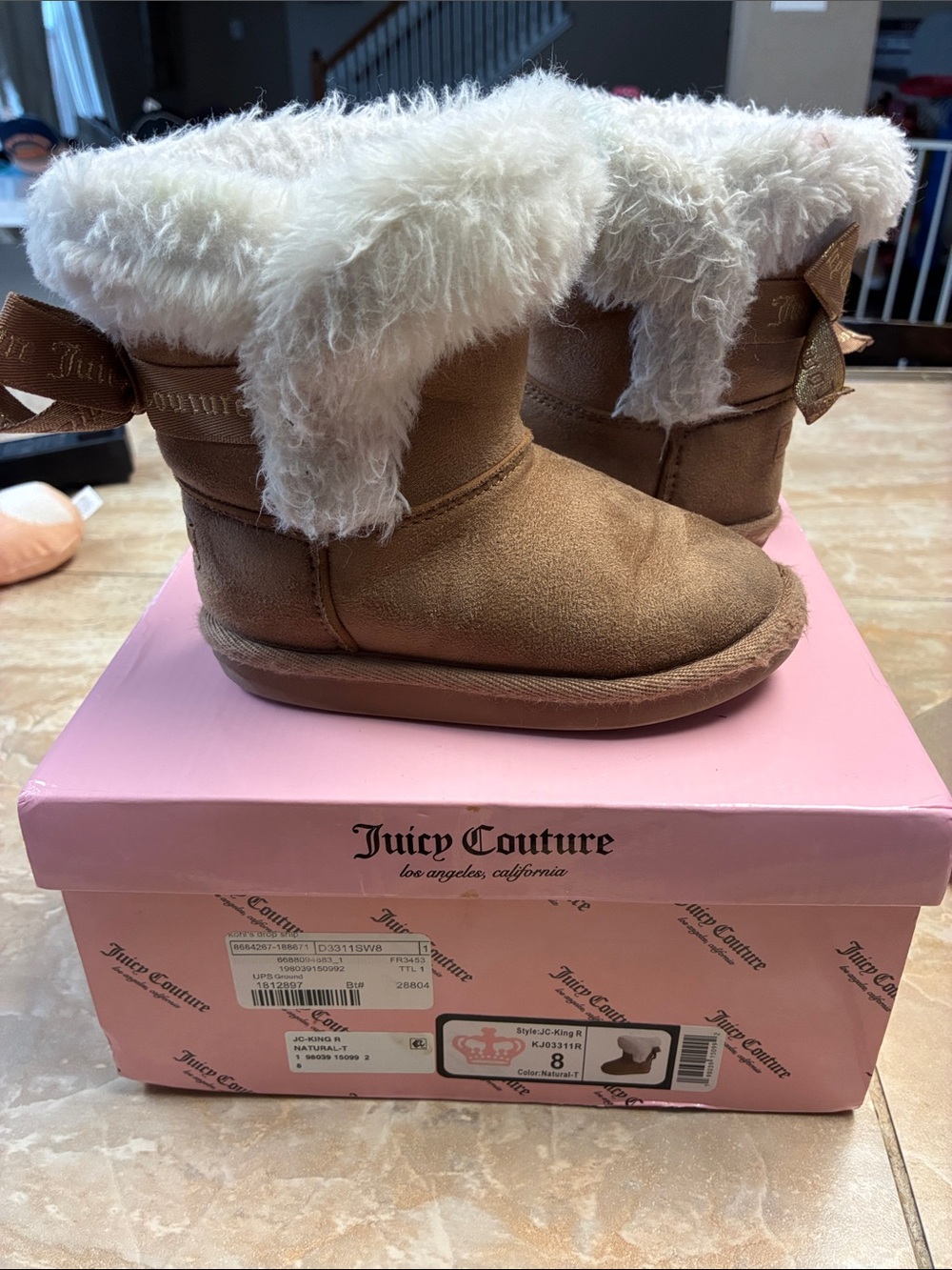 Toddler size 8 Juicy Couture King Girls Faux Fur Cold Weather Boots